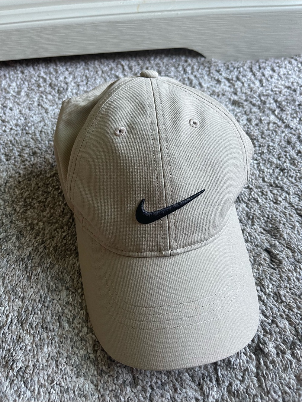 Nike golf Baseball Cap with Black Swoosh